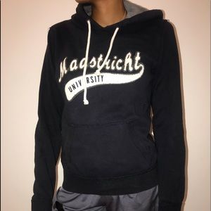 Maastricht sweater